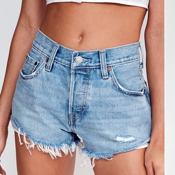 Levi's Pants - levi’s 501 short